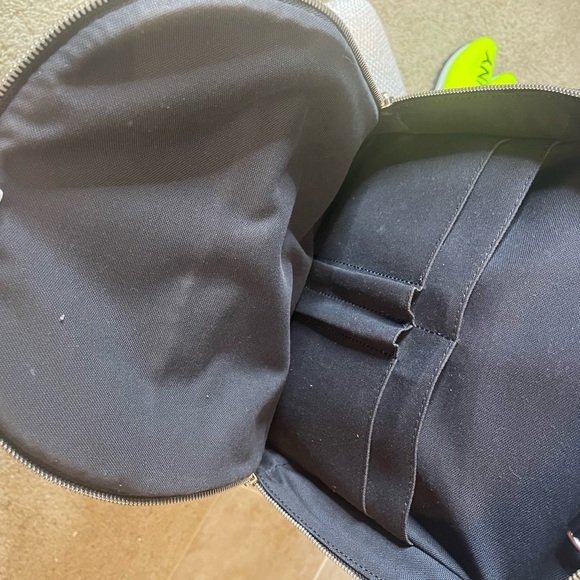 Louis Vuitton Damien Graffiti Michael backpack - Picture 3 of 8